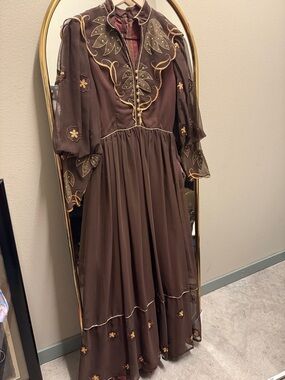 Brown Embroidered Vintage-Style Women's Dress